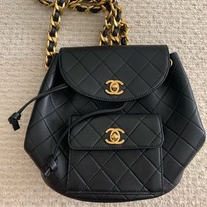 Stylish quilted bookbag